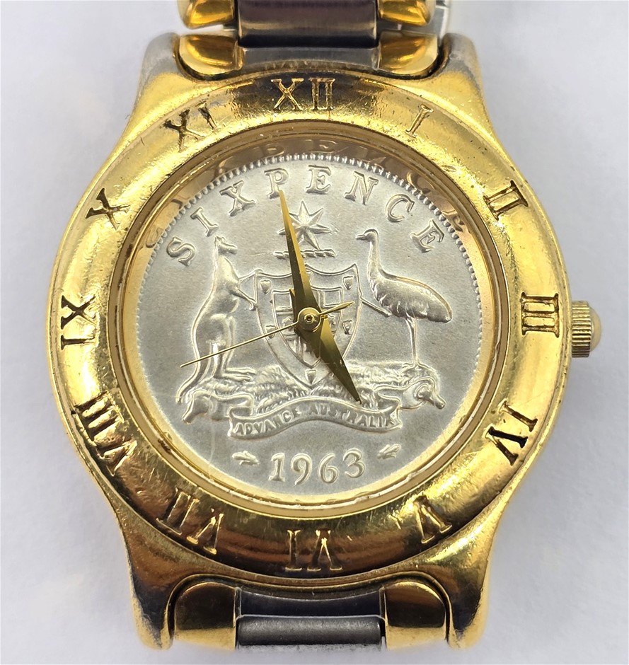 No Reserve Vintage 1963 Australian Sixpence Coin 26mm Watch