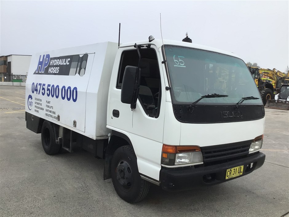 2002 Isuzu NPR 200 4 x 2 Service Truck