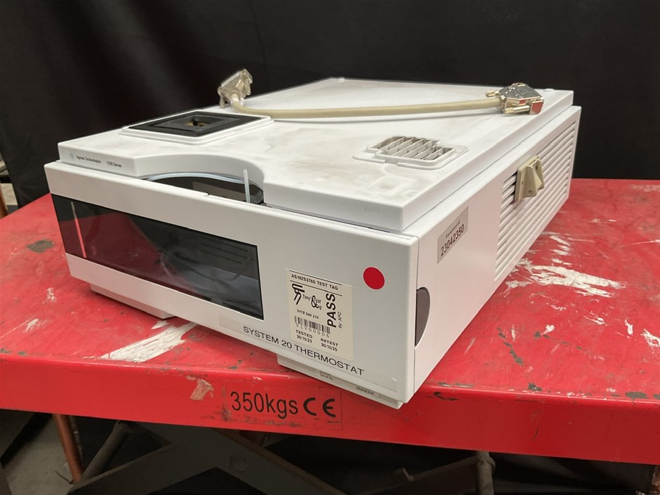<p>High-Performance Liquid Chromatography (HPLC)</p>