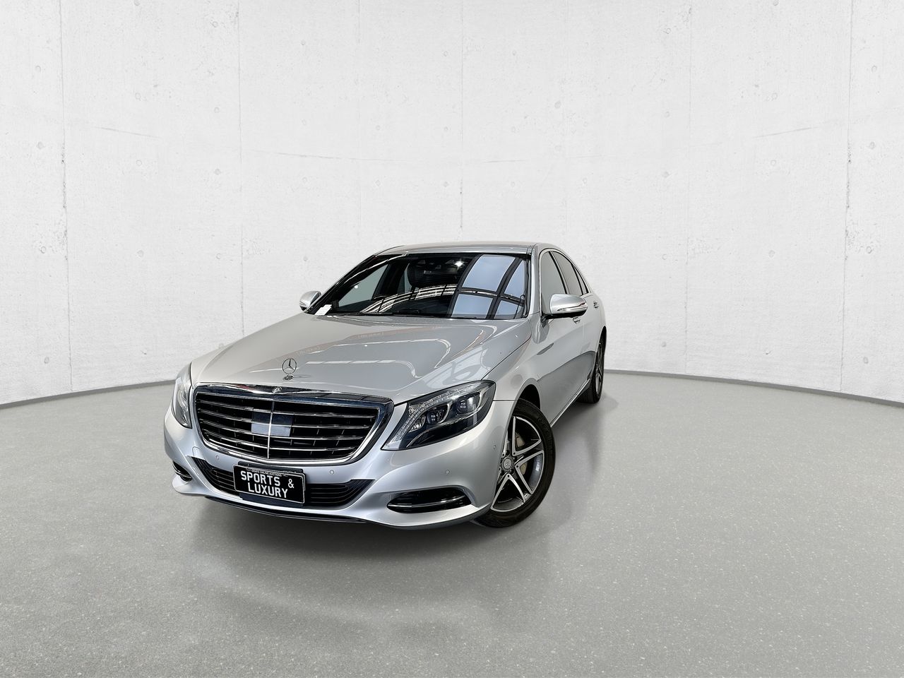 2013 Mercedes Benz S400h Automatic Sedan