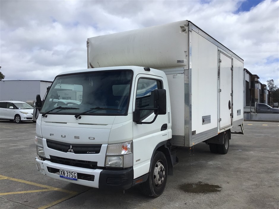 2013 Mitsubishi  Fuso Canter 7/800 4x2 Pantech Truck
