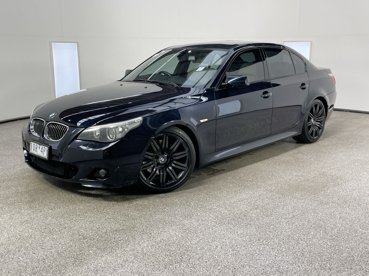 2006 BMW 550i E60 Automatic Sedan