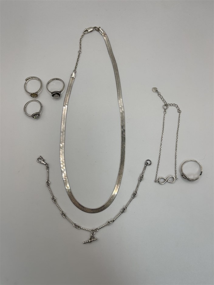 7 x Sterling Silver Assorted Jewellery Items