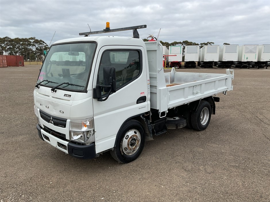 2017 Mitsubishi  Canter  4 x 2 Tipper Truck