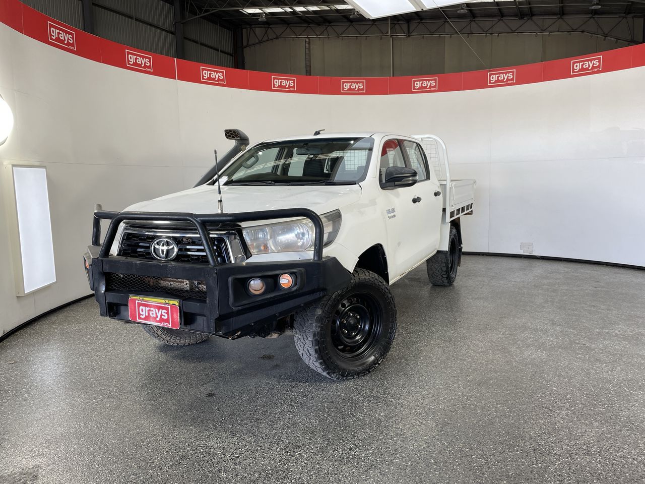 2018 Toyota Hilux 4x4 SR GUN126R T/D Auto Crew Cab Chassis