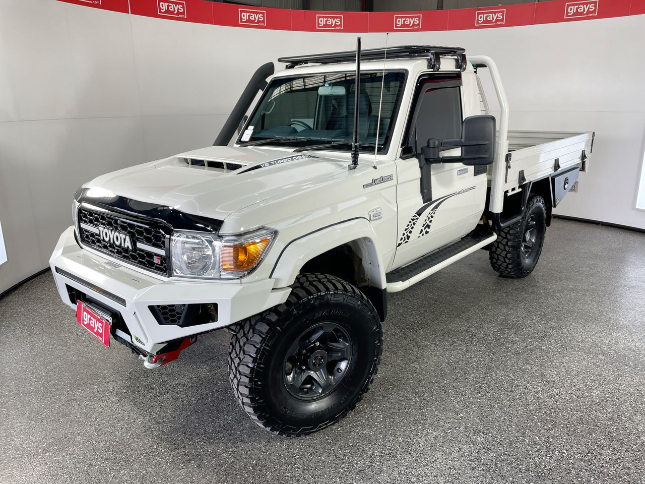 2017 Toyota Landcruiser Workmate (4x4) VDJ79R Turbo Diesel 