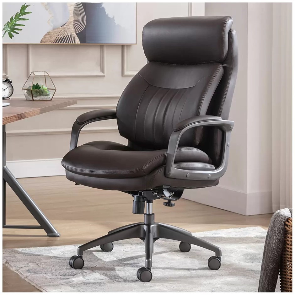 TRUE WELLNESS Executive Office Chair. Brown. NB: Good as new, assembled
