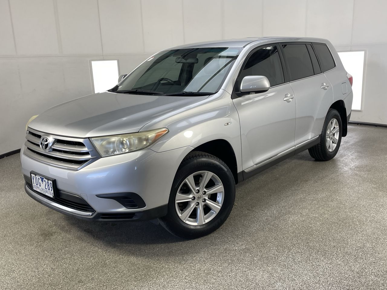 2011 Toyota Kluger KX-R (FWD) GSU40R Automatic 7 Seats Wagon