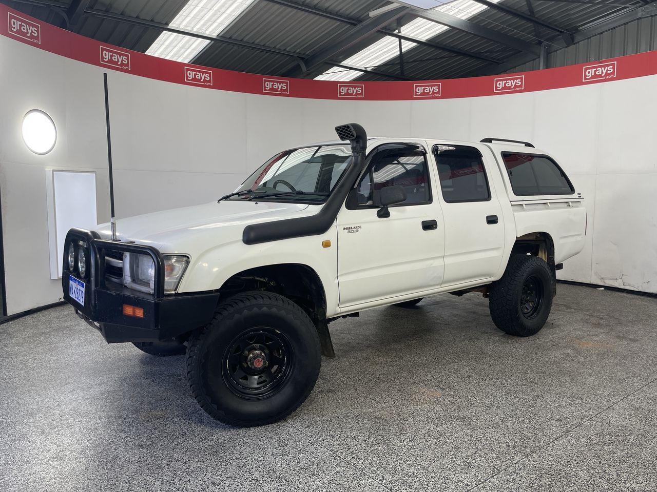 1998 Toyota Hilux Diesel (4x4) Manual Dual Cab