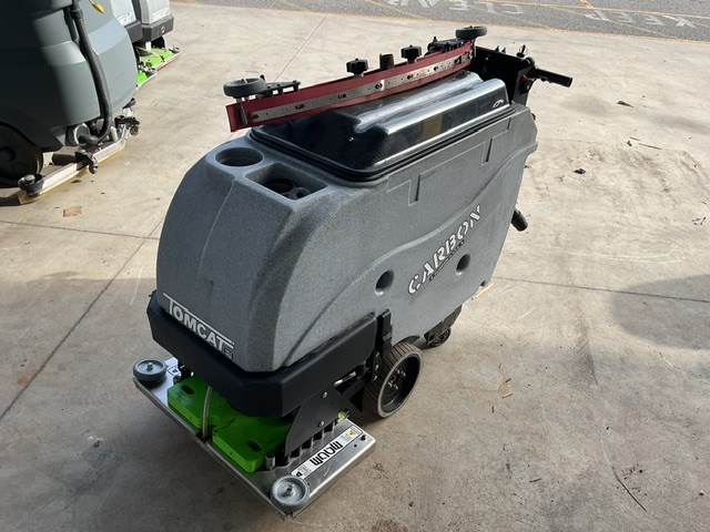 <p>Tomcat Carbon 28-E Scrubber</p>