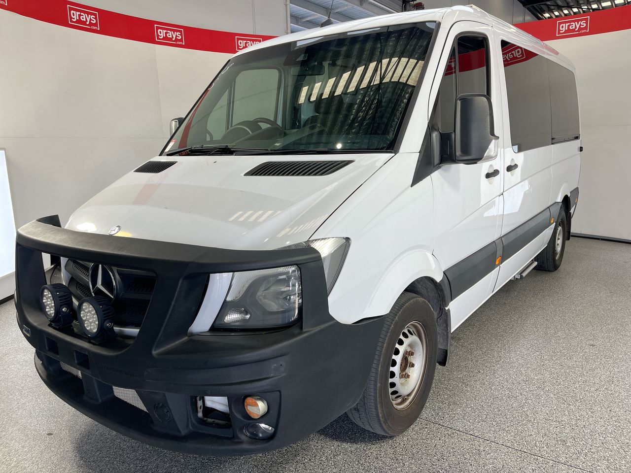Mercedes Benz Sprinter 319 CDI MWB L/ROOF Turbo Diesel Automatic Van