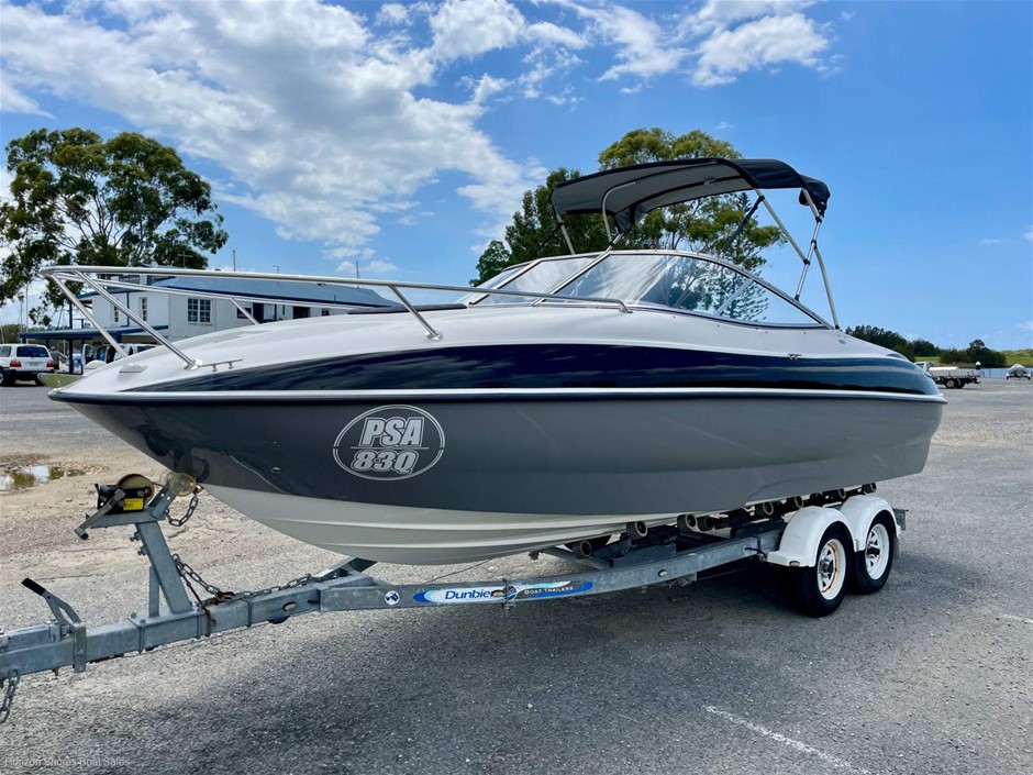 Bayliner 212 Cuddy 
