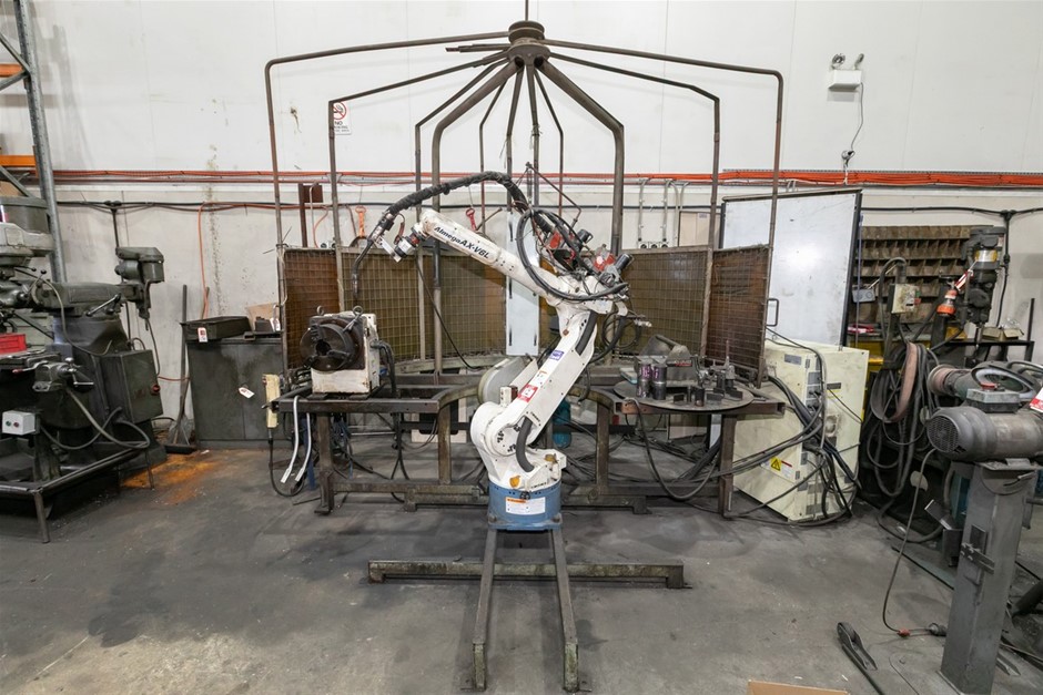 2006 OTC Daihen AXMV6L1-NEFN CNC Robotic Welder