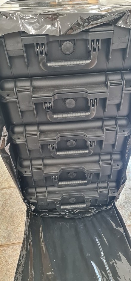 No Reserve PELICAN HARD CASE