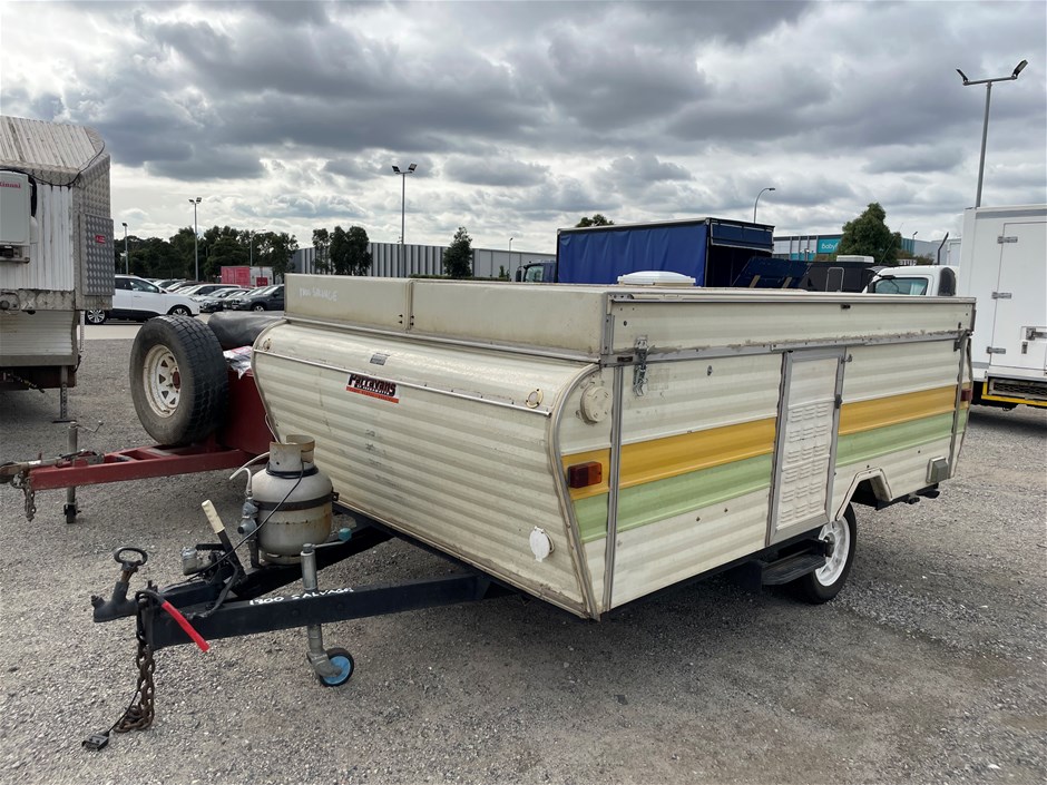 Parravans Jaydove Caravan