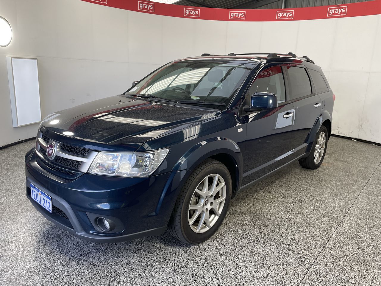 2015 Fiat Freemont LOUNGE Automatic 7 Seats Wagon