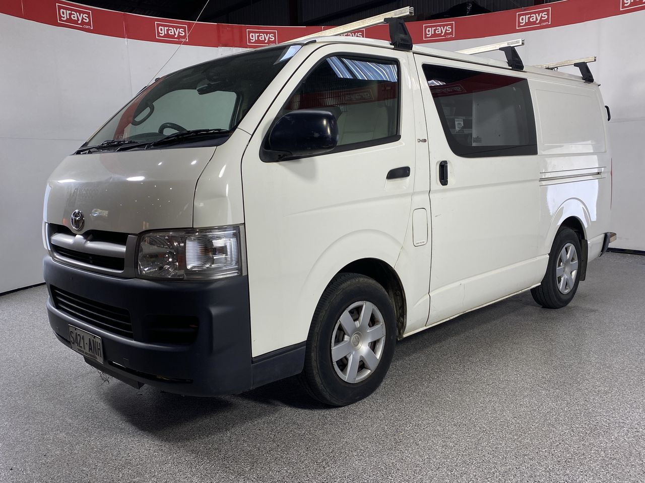 2005 Toyota Hiace LWB KDH200R Manual Van