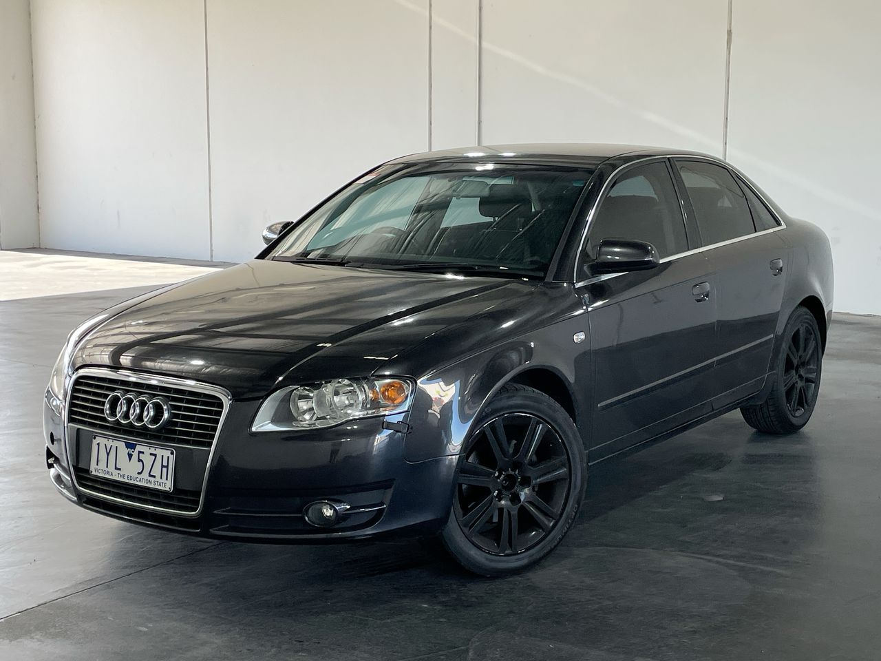 2006 Audi A4 2.0 B7 CVT Sedan