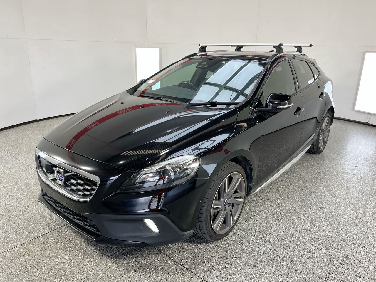 2016 Volvo V40 CROSS COUNTRY D4 LUXURY Turbo Diesel 