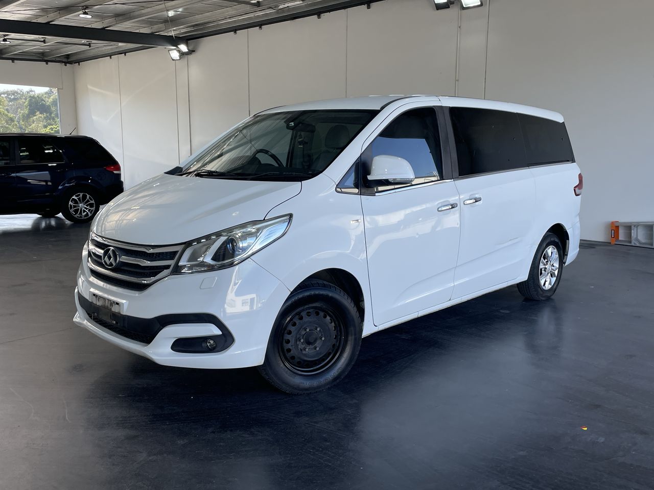 2016 LDV G10 9 seat Automatic 9 Seats People Mover