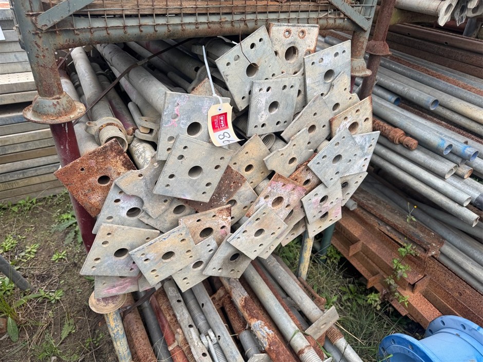 Scaffolding Components with Stillage Auction (0086-5059919) | Grays ...