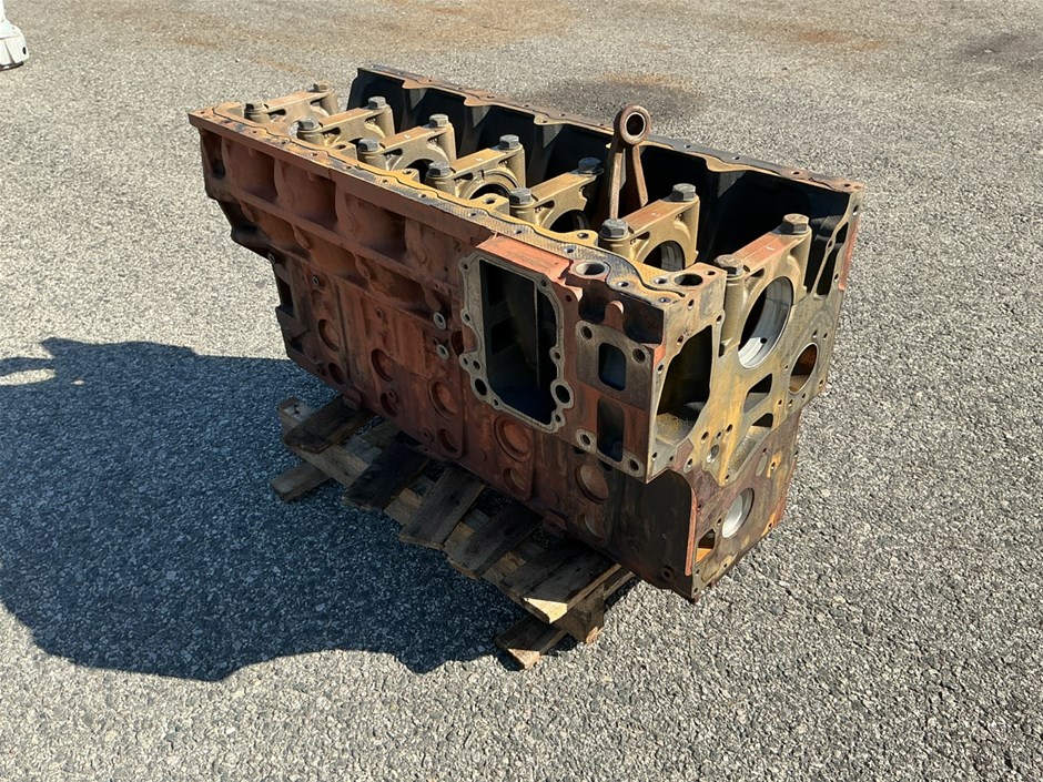 MAN Engine Block (from MAN 18.340 6x6) Auction (0020-9059955) | Grays ...