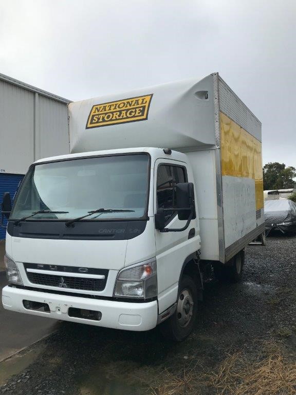 2009 Mitsubishi Canter 4655 Manual Pantech Truck