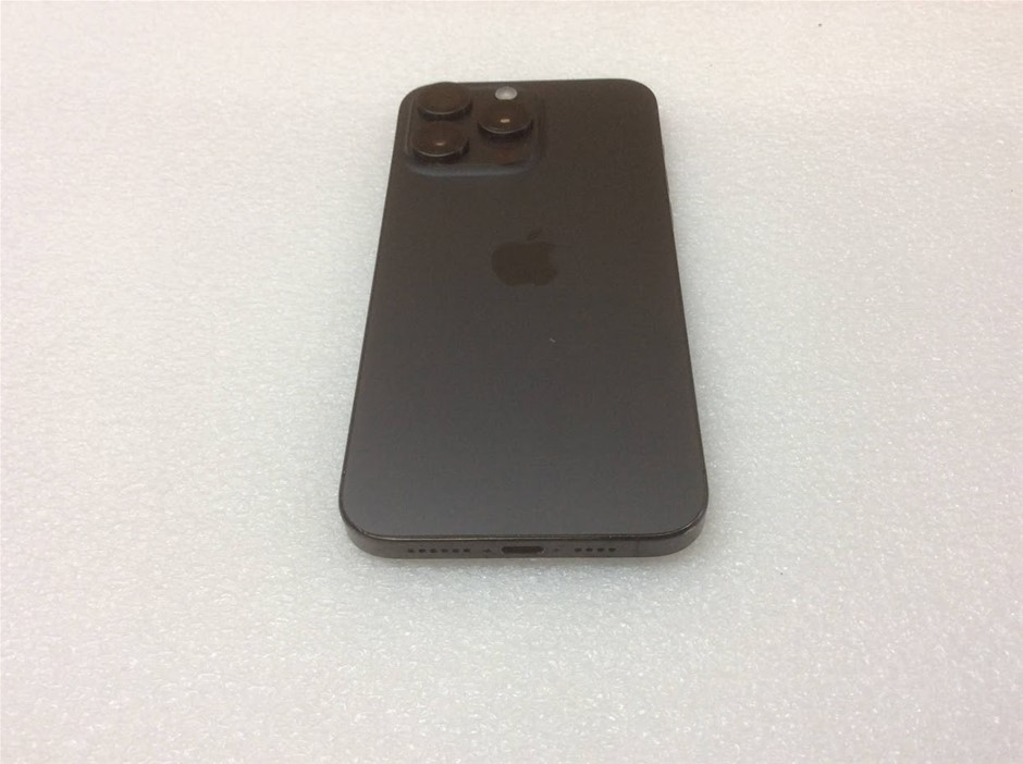 Assorted Mobile Phones, Computer & IT Equipments