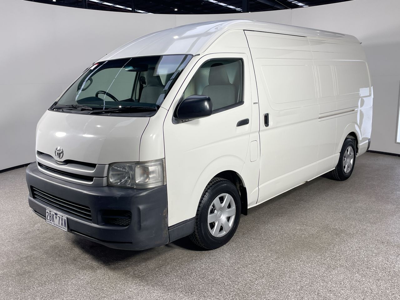 2009 Toyota Hiace SLWB TRH221R Automatic Van