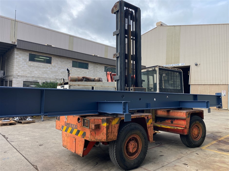 Fantuzzi SF80 Side Load Forklifts