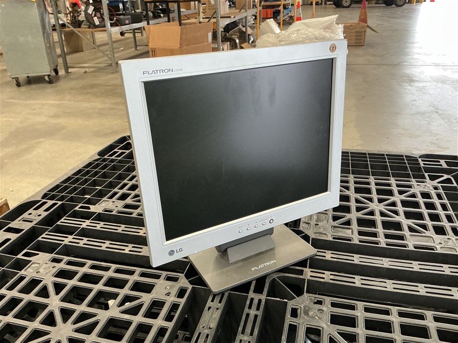 LG  Flatron TFT-LCD L1512S