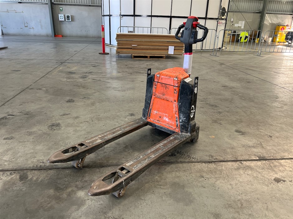 <p>EP EPL185 Pallet Truck</p>