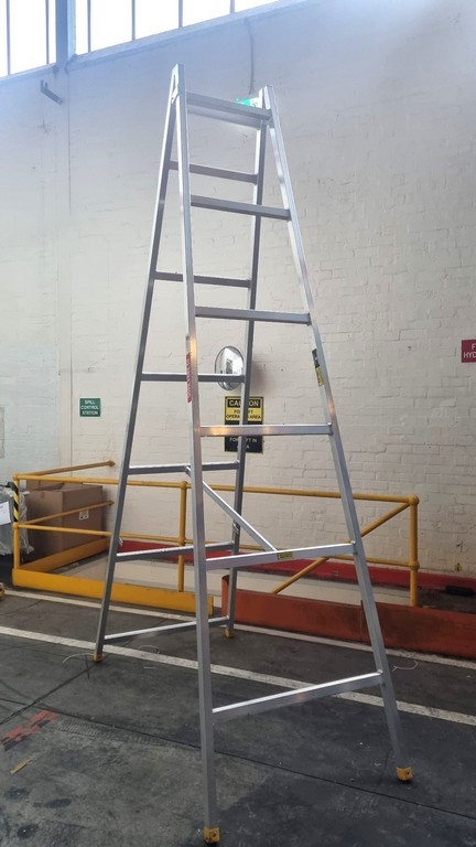 Height Access Aluminium A Frame Trestle Auction (0013-5060272) | Grays ...