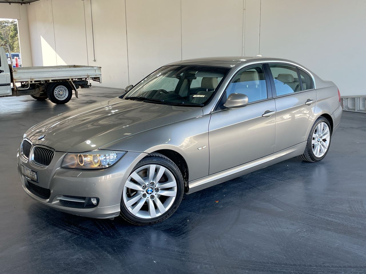 2010 BMW 3 23i E90 Automatic Sedan