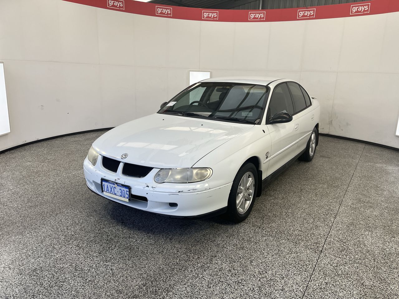 2001 Holden Commodore Lumina Automatic Sedan