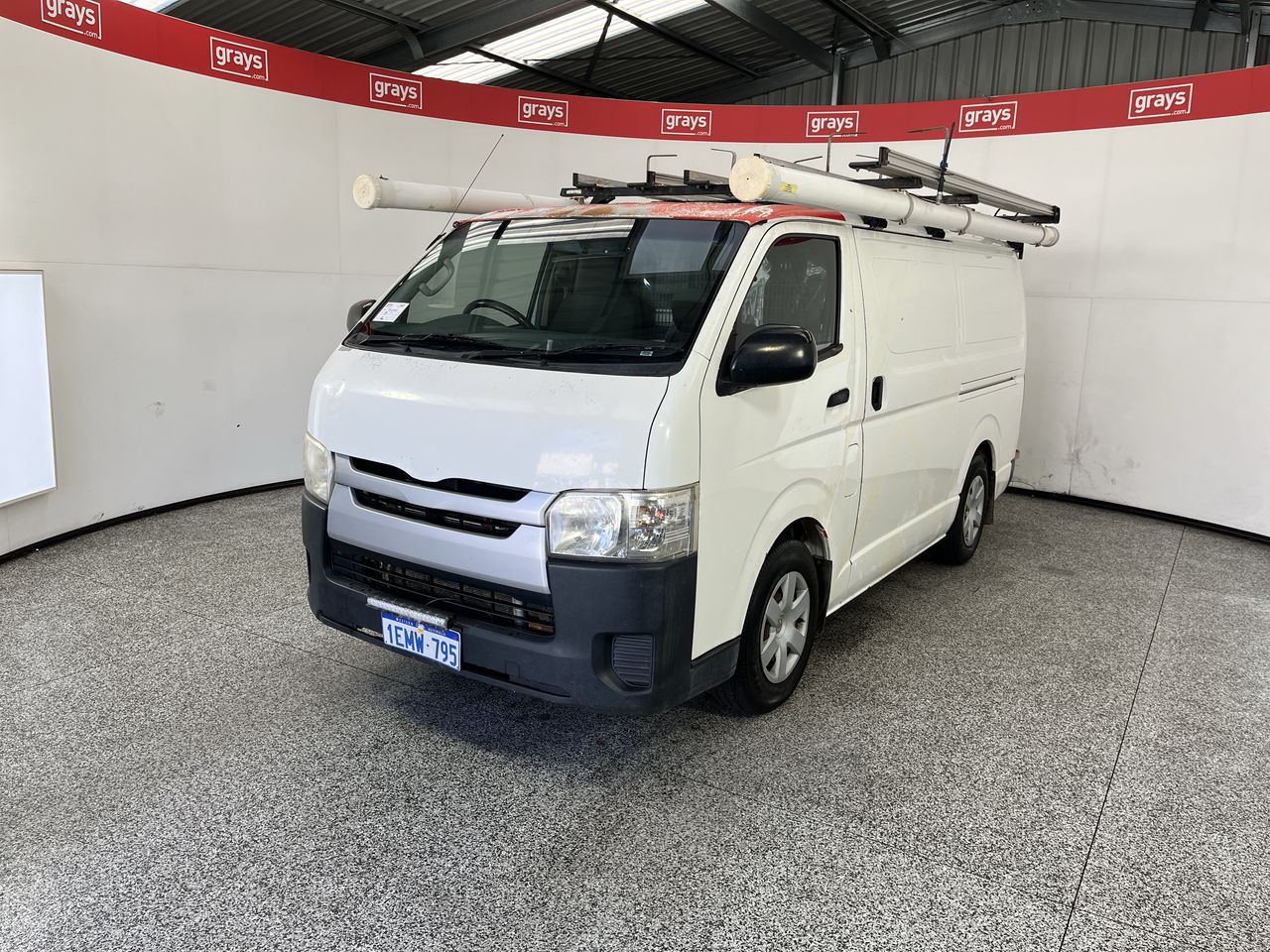 2014 Toyota Hiace LWB KDH201R Turbo Diesel Manual Van