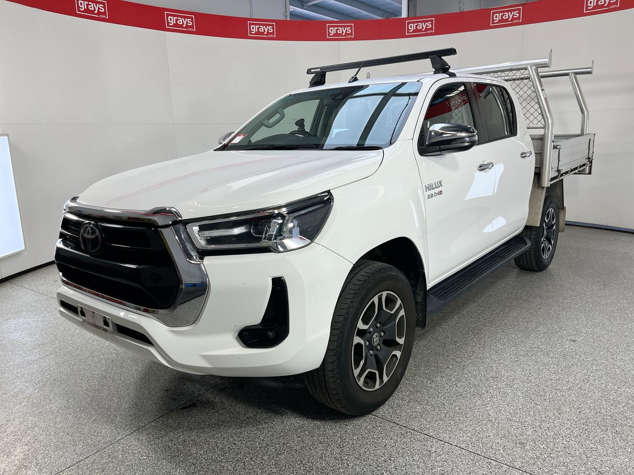 Toyota Hilux SR5 (4x4) GUN126R T/D Auto Crew Cab Chassis