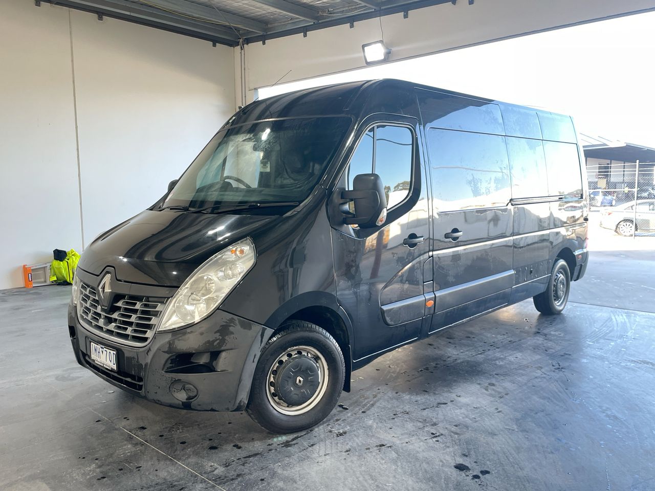 2017 Renault Master LWB Mid Roof Turbo Diesel Automatic Van