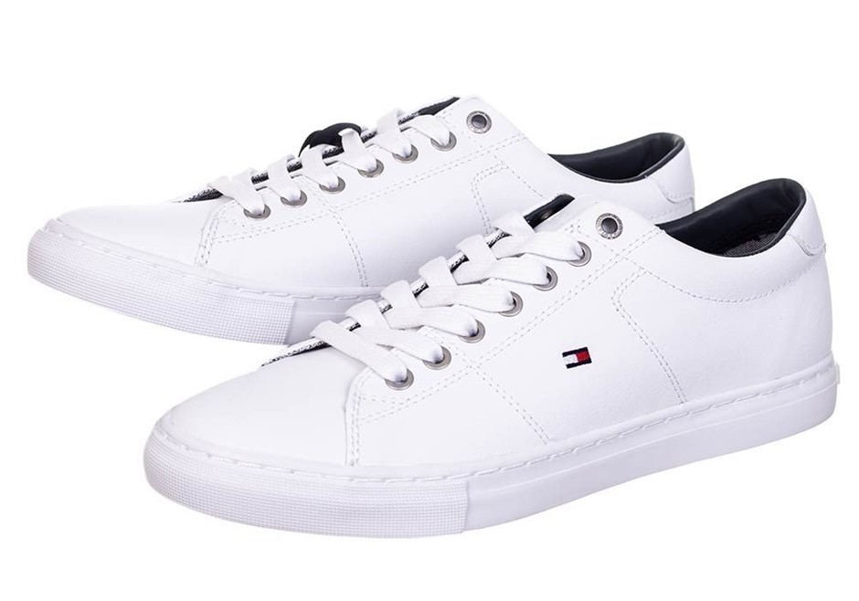 TOMMY HILFIGER Men's Essential Leather Sneakers, Size EU40 / US7.5, White,