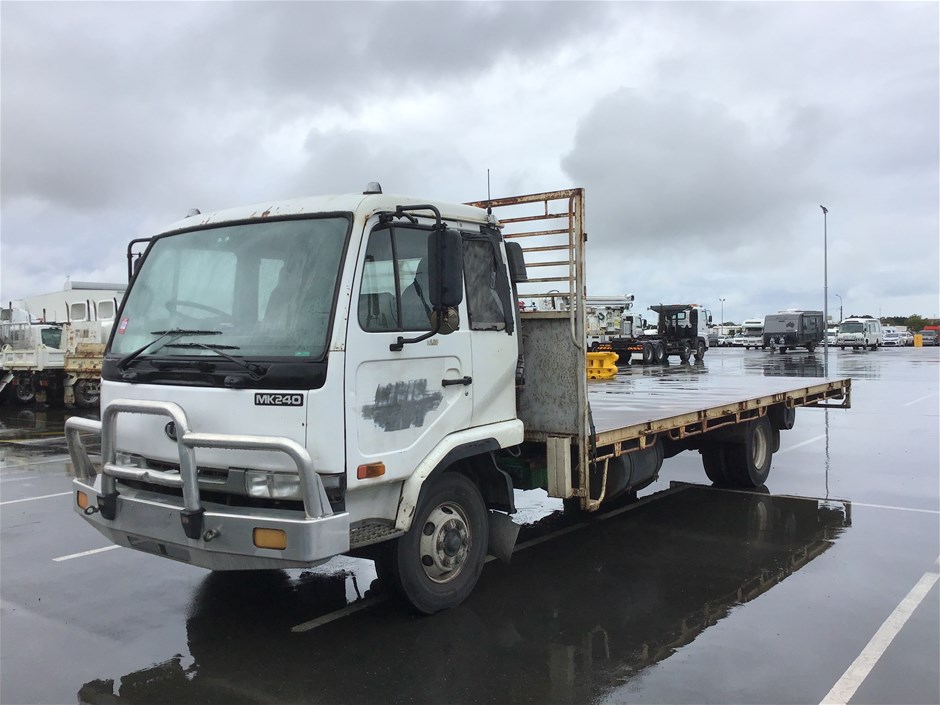 2005  UD Nissan  MKB215 4x2 Tray Body Truck