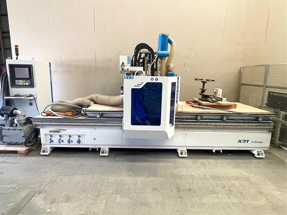 CNC Router, Twin Bag Dust Extractor, Compressor