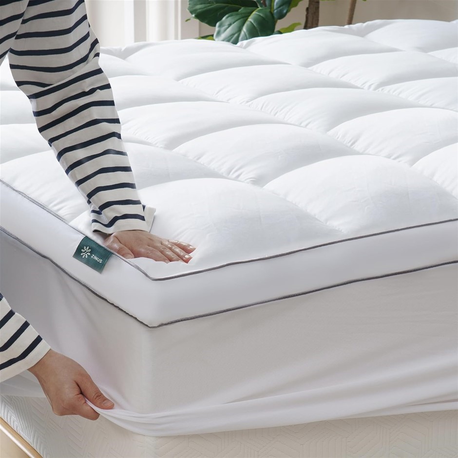 ZINUS Bamboo Mattress Topper Queen Size - Quilted Pillowtop Fitted Mattress