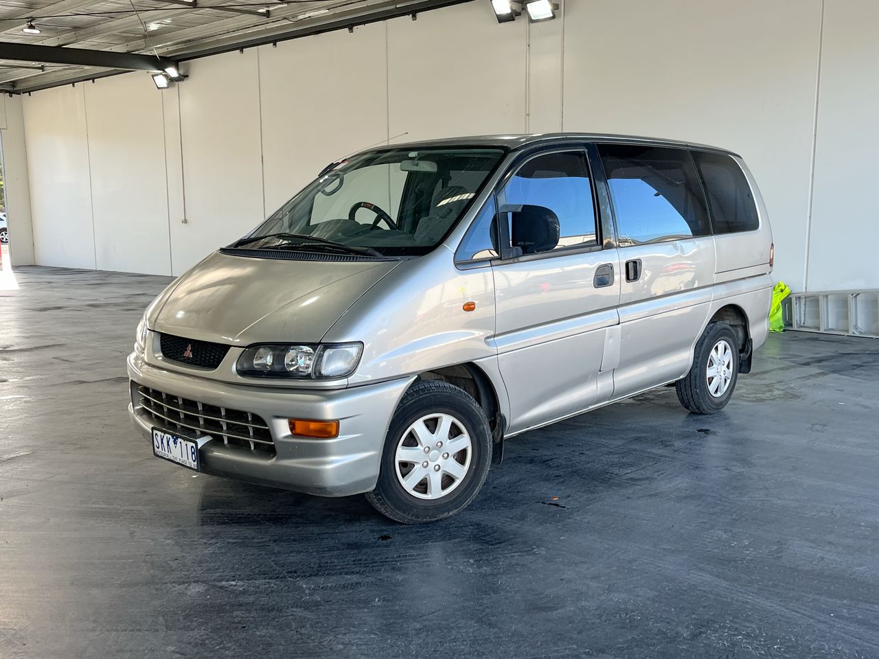 2003 Mitsubishi Starwagon GLX WA Automatic People Mover