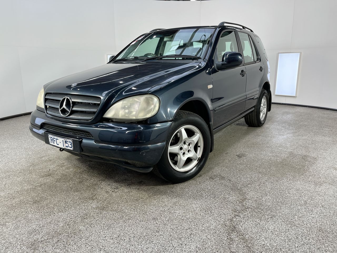 2001 Mercedes Benz ML 320 (4x4) W163 Automatic Wagon