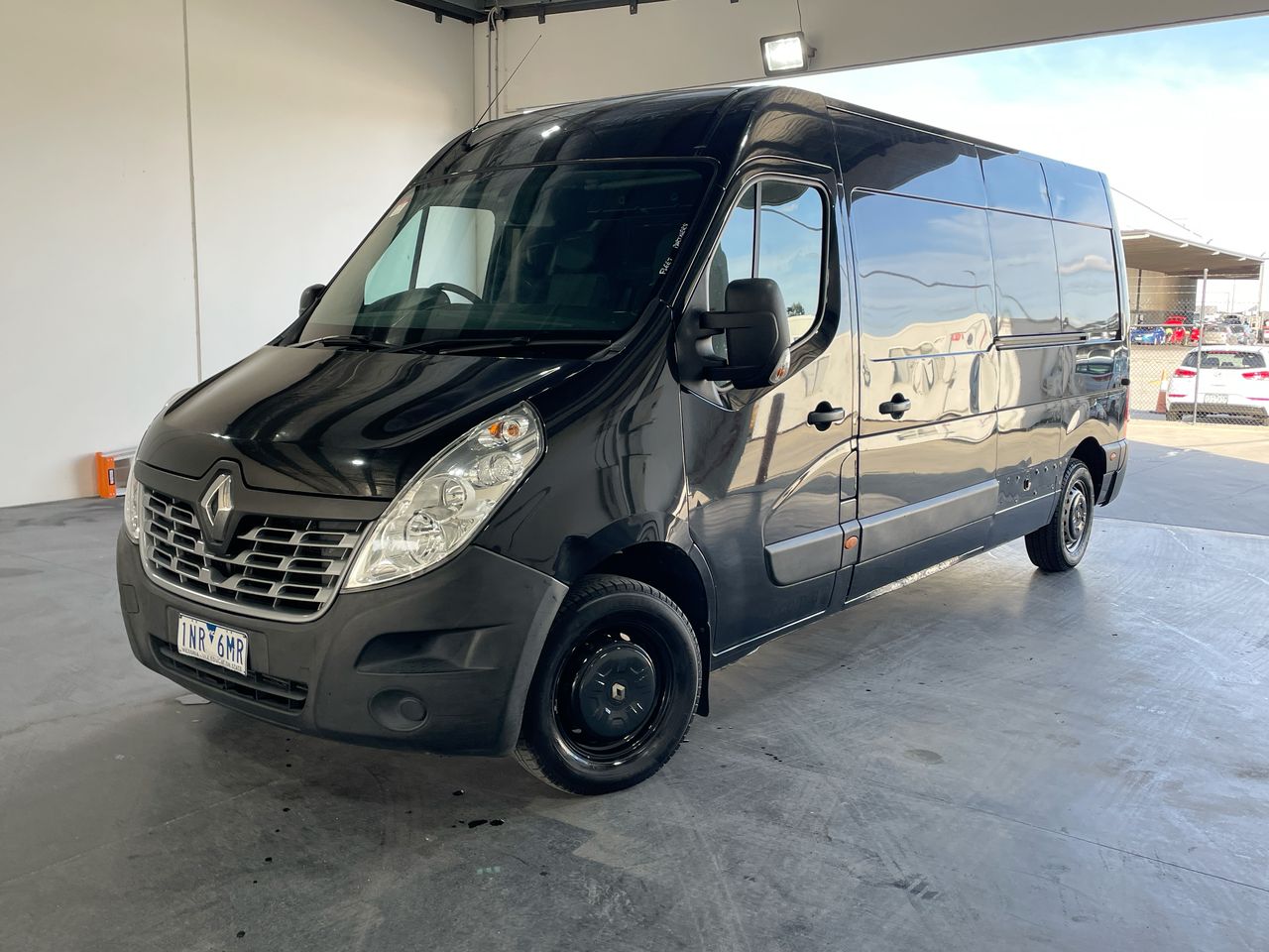 2018 Renault Master LWB Mid Roof Turbo Diesel Automatic Van