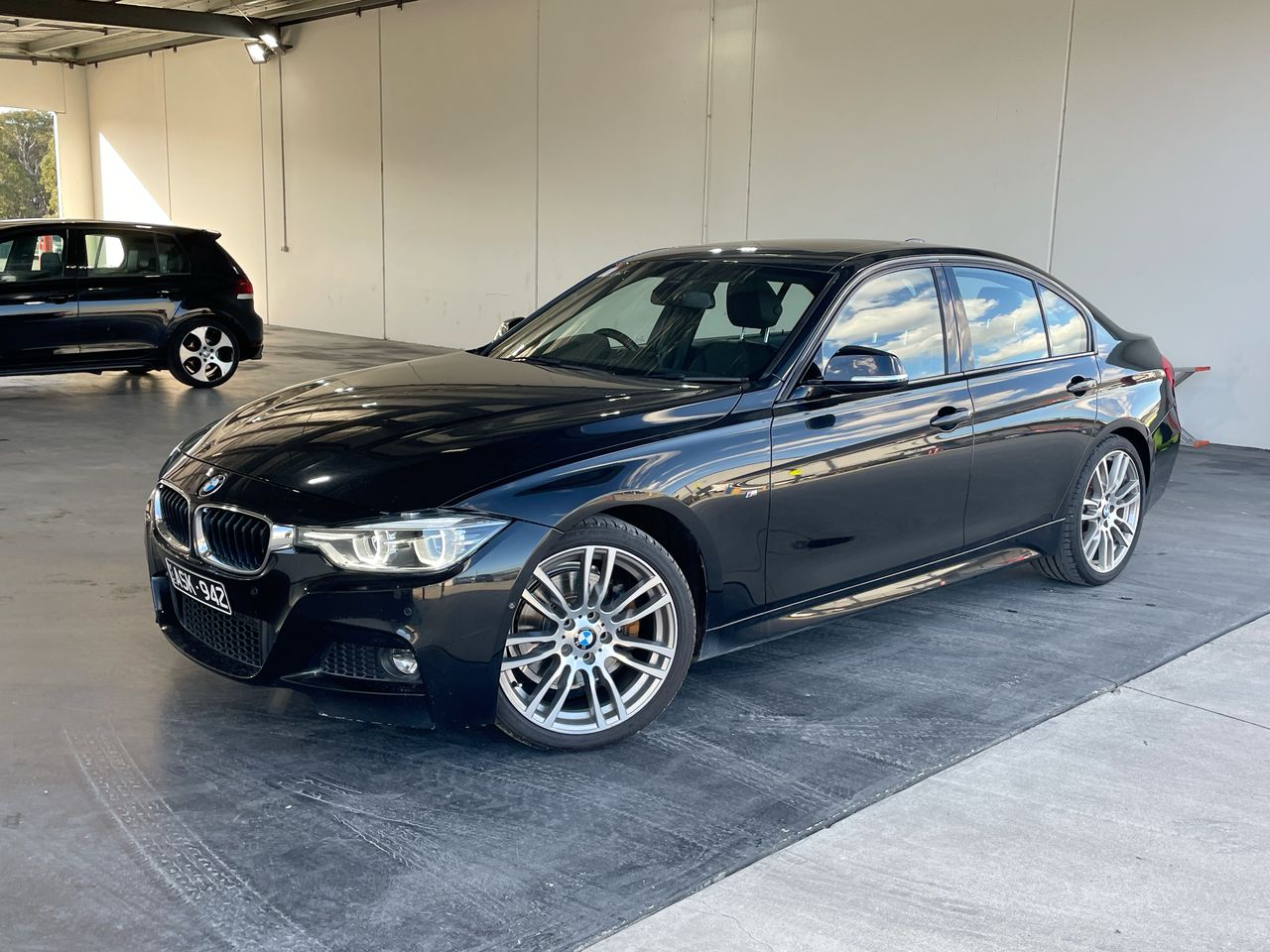 2017 BMW 3 Series 330i F30 LCI Automatic - 8 Speed Sedan