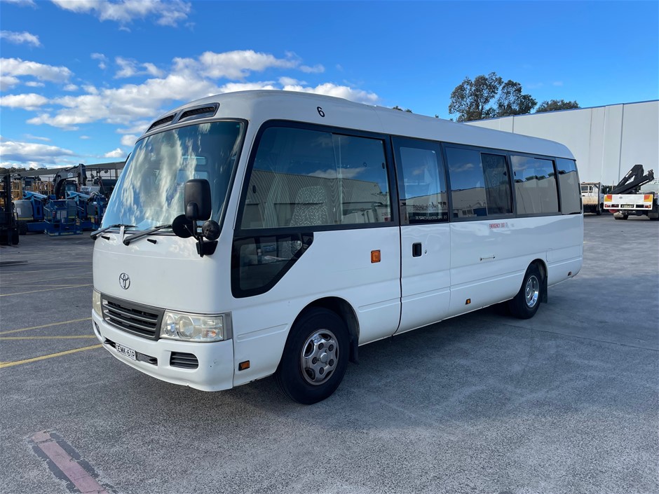 2013 Toyota Coaster Mobile Home 