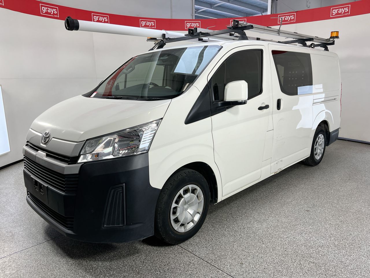 2020 Toyota Hiace LWB GDH300R Turbo Diesel Manual Van