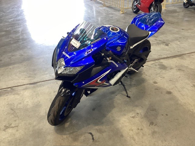<p>2008 Suzuki GSXR Motorcycle</p>