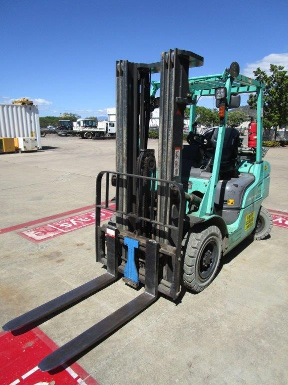 2018 Mitsubishi Grendia FGE25NT 4 Wheel Counterbalance